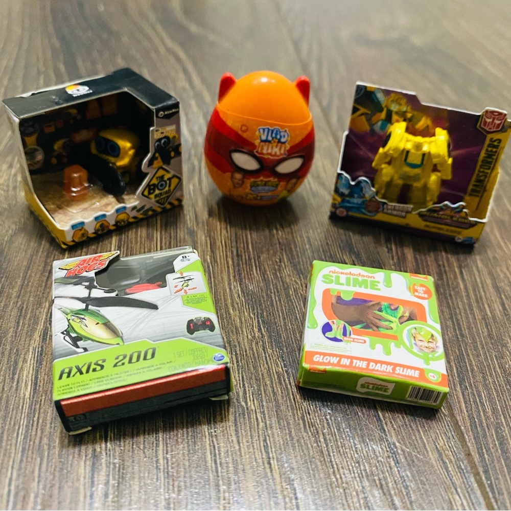 Mini brands toys